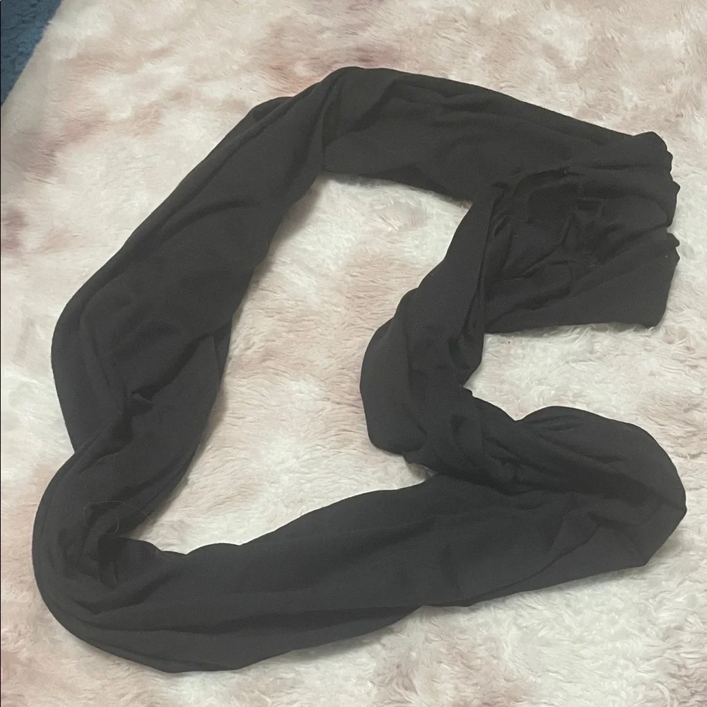 Black Infinity Scarf - Picture 2 of 3